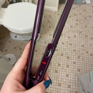 Hair straightener